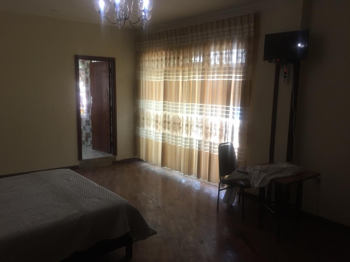 Tseder Pension Otel Addis Ababa Dış mekan fotoğraf